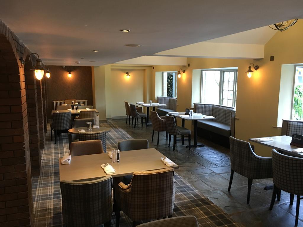 Wild Pheasant Hotel & Spa Ланголен Екстериор снимка