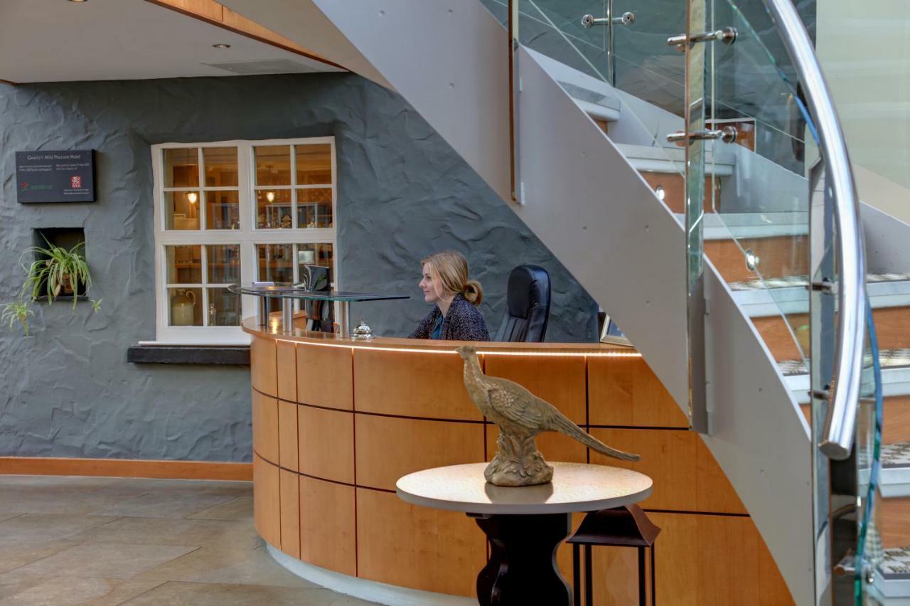 Wild Pheasant Hotel & Spa Ланголен Екстериор снимка
