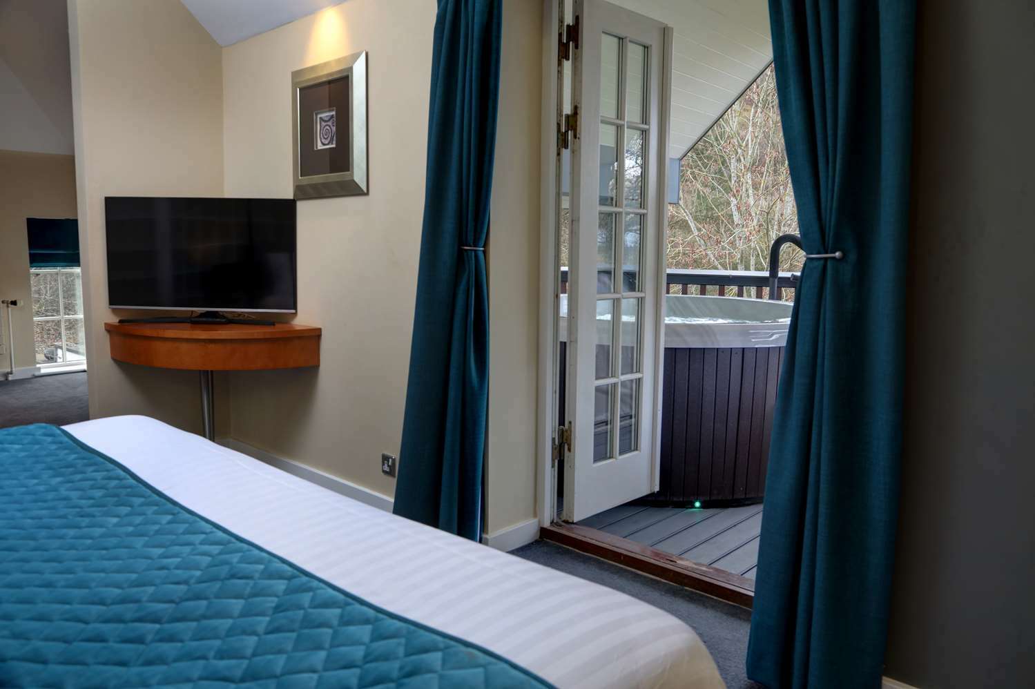 Wild Pheasant Hotel & Spa Ланголен Екстериор снимка